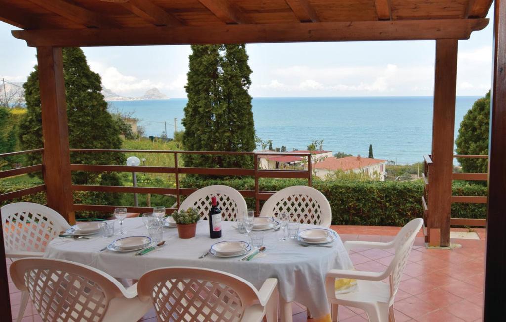 Case Vacanze Con Piscina Altavilla Milicia Exterior foto